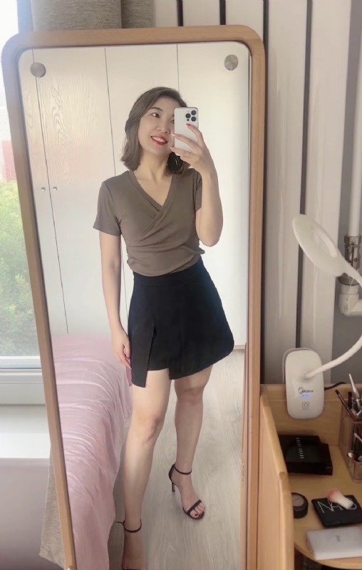 丽波的第二张照片--梅州相亲服务中心