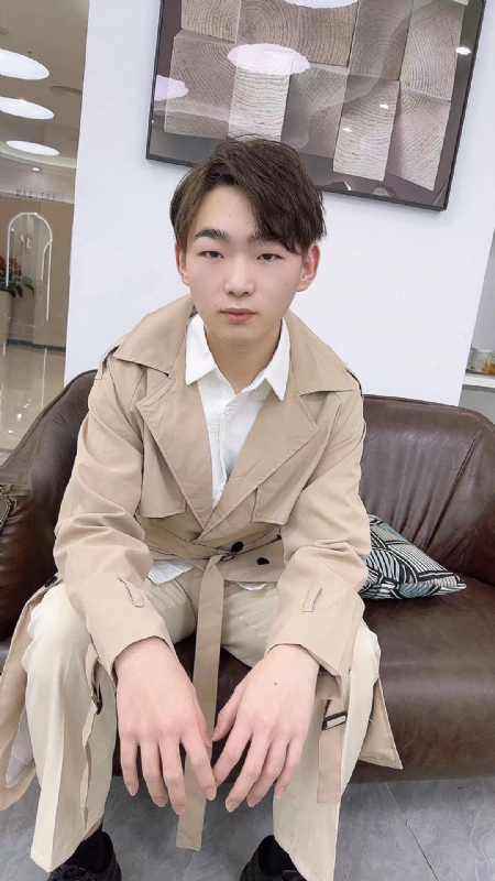 啊哲的第二张照片--梅州相亲服务中心