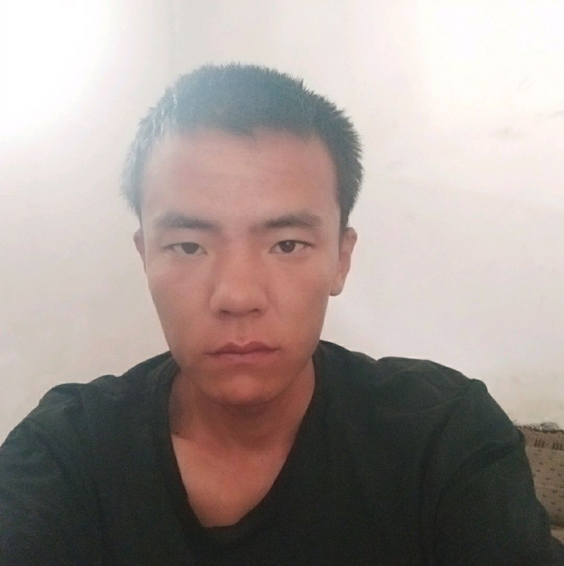 哦哦的第二张照片--梅州相亲服务中心