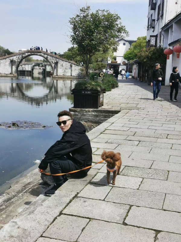 皮卡丘的第一张照片--梅州相亲服务中心