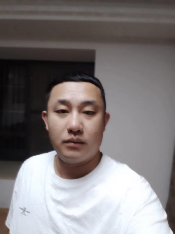 魔尊的第一张照片--梅州相亲服务中心