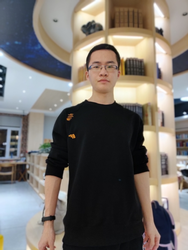 轩墨的第一张照片--梅州相亲服务中心