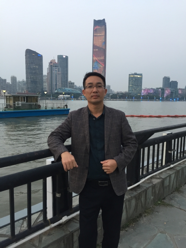 风月无边的第一张照片--梅州相亲服务中心