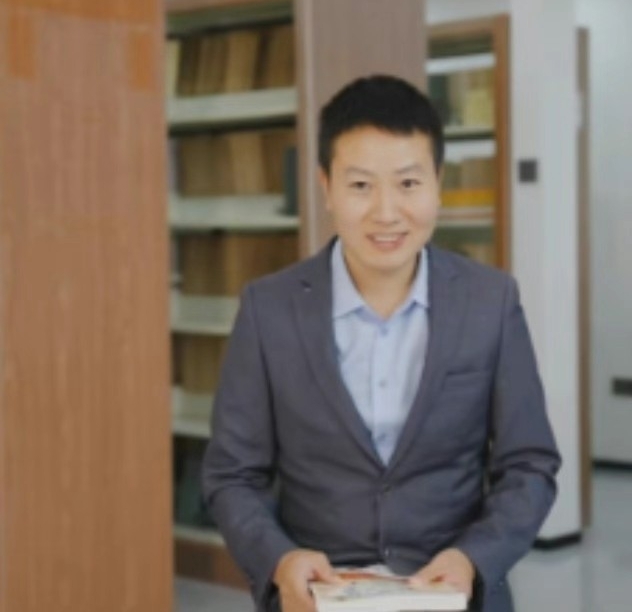 罗梓焜的第二张照片--梅州相亲服务中心