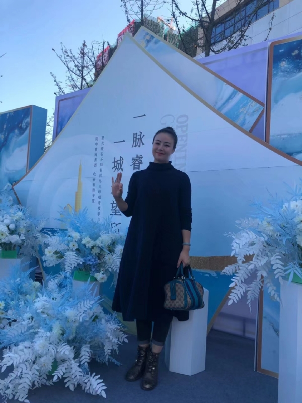 英子的第一张照片--梅州相亲服务中心