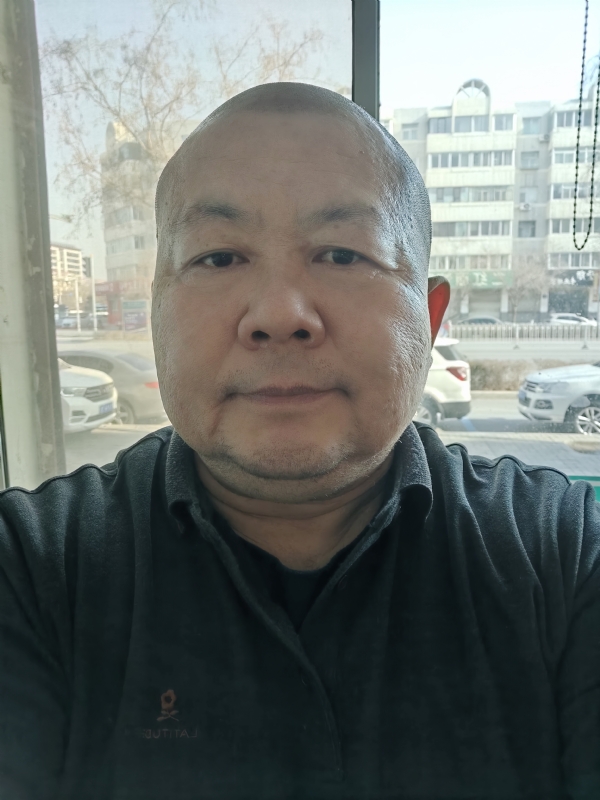 穆萨的第一张照片--梅州相亲服务中心