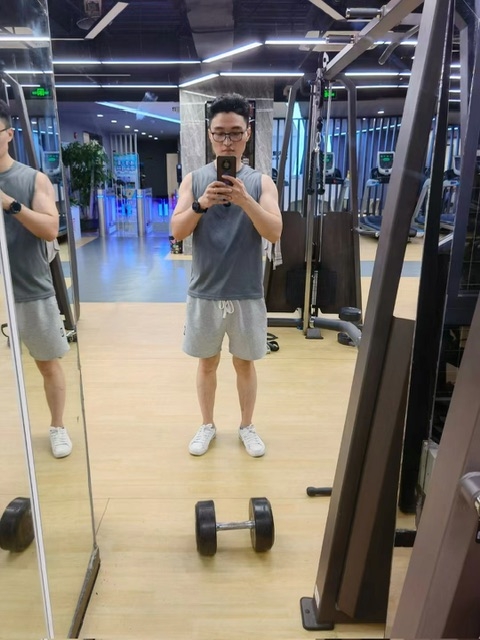 超哥的第二张照片--梅州相亲服务中心