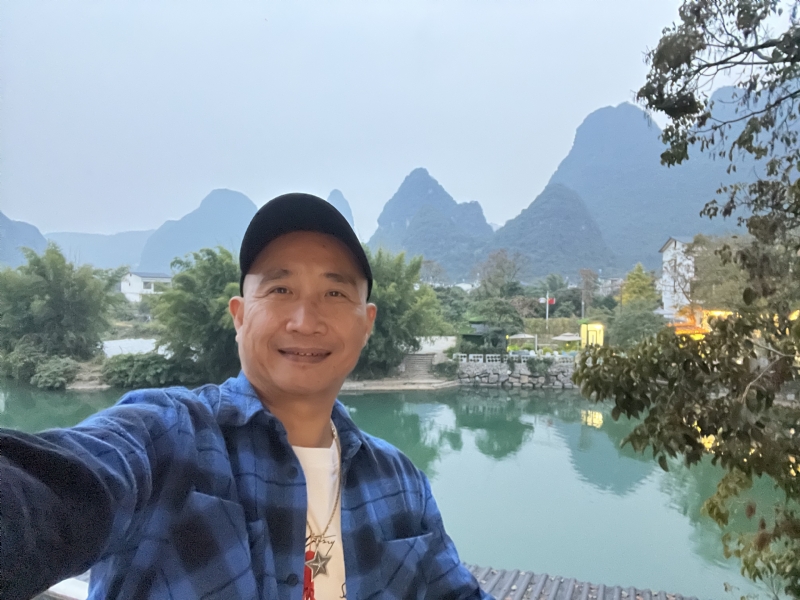 民叔叔的第一张照片--梅州相亲服务中心