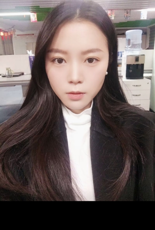 小月半的第一张照片--梅州相亲服务中心