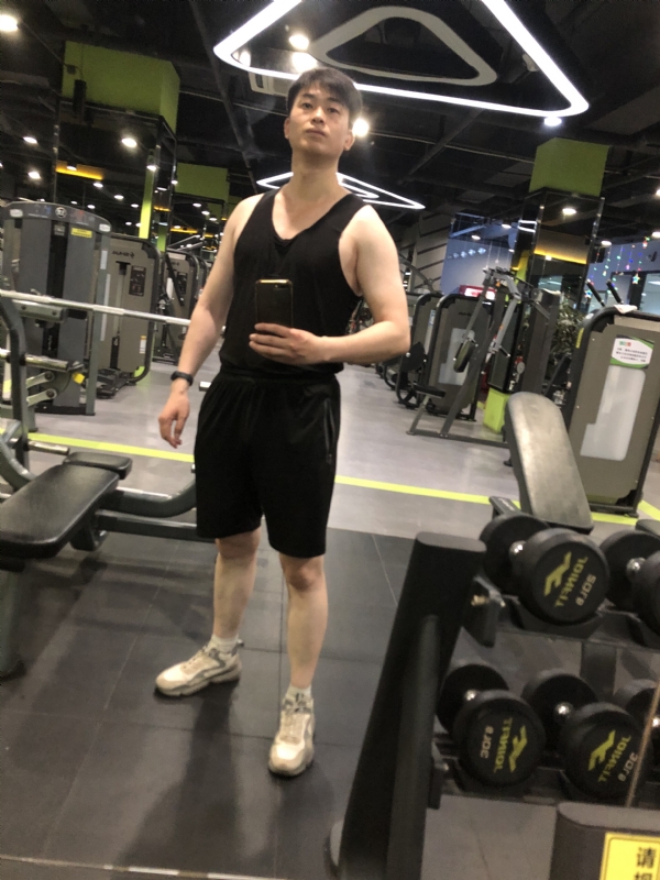 愿得一人心的第一张照片--梅州相亲服务中心