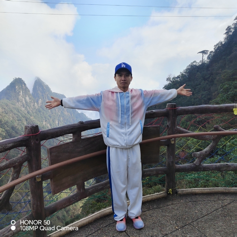 明明的第一张照片--梅州相亲服务中心