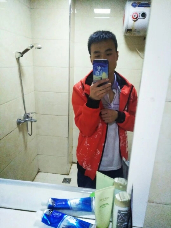 海之子的第一张照片--梅州相亲服务中心