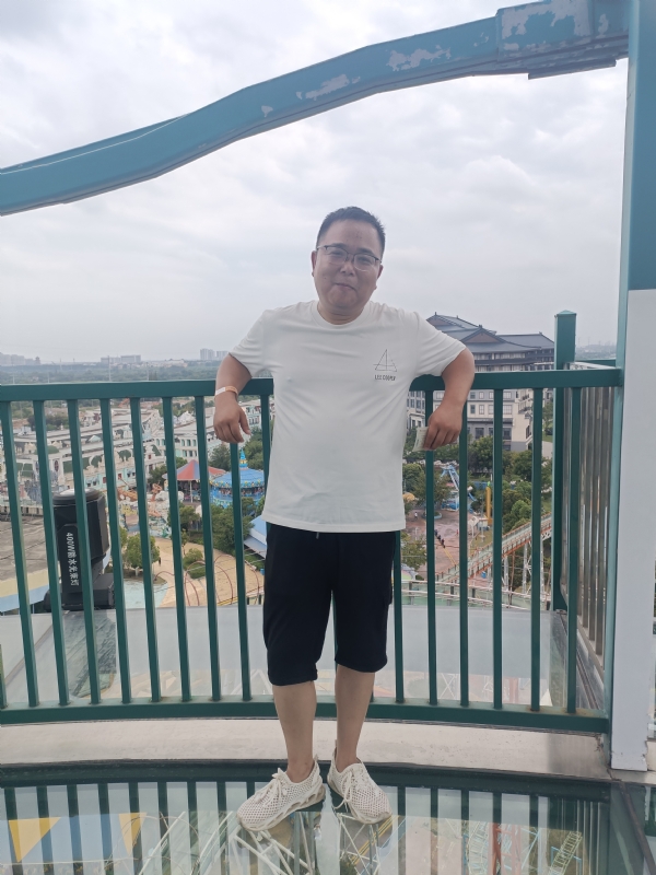 飞哥的第一张照片--梅州相亲服务中心