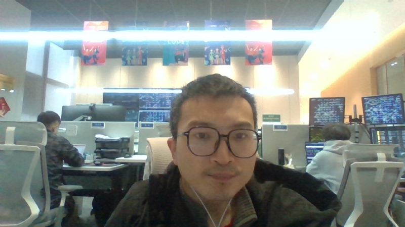 飞翔的蜻蜓的第一张照片--梅州相亲服务中心