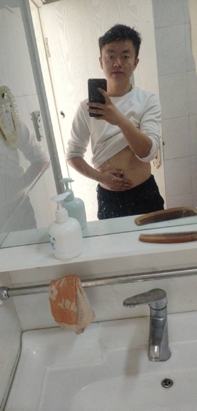 官方认证的亮亮的第一张照片--梅州相亲服务中心