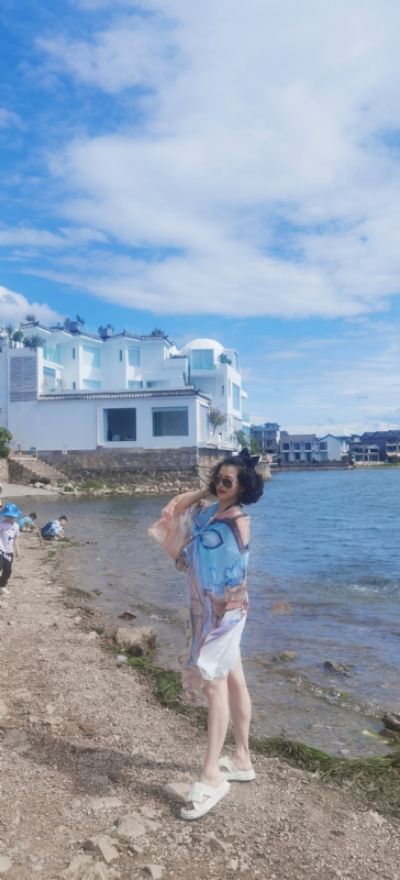 YOYO的第一张照片--梅州相亲服务中心