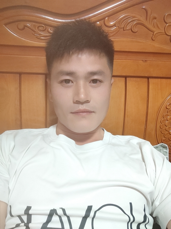 网球罗的第三张照片--梅州相亲服务中心