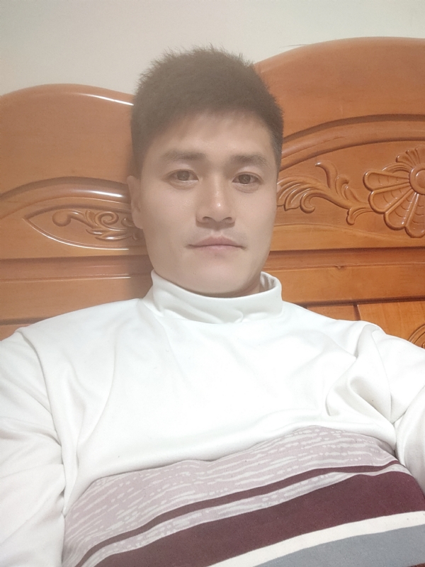 网球罗的第四张照片--梅州相亲服务中心