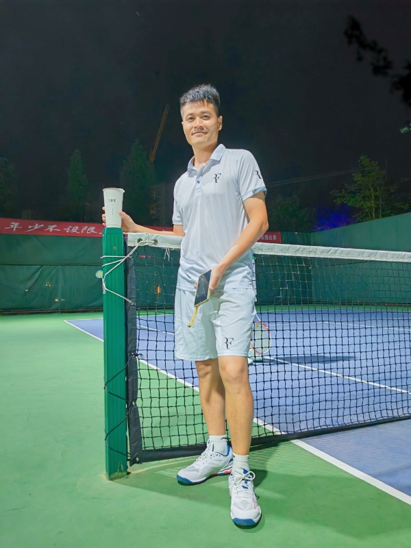 网球罗的第五张照片--梅州相亲服务中心