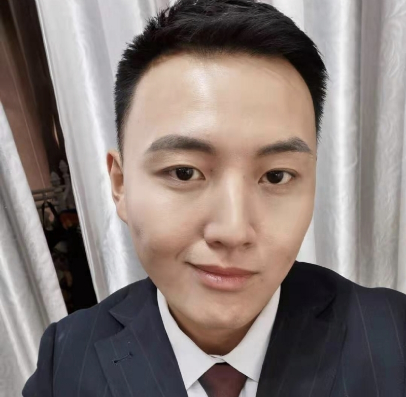 英俊潇洒的第二张照片--梅州相亲服务中心