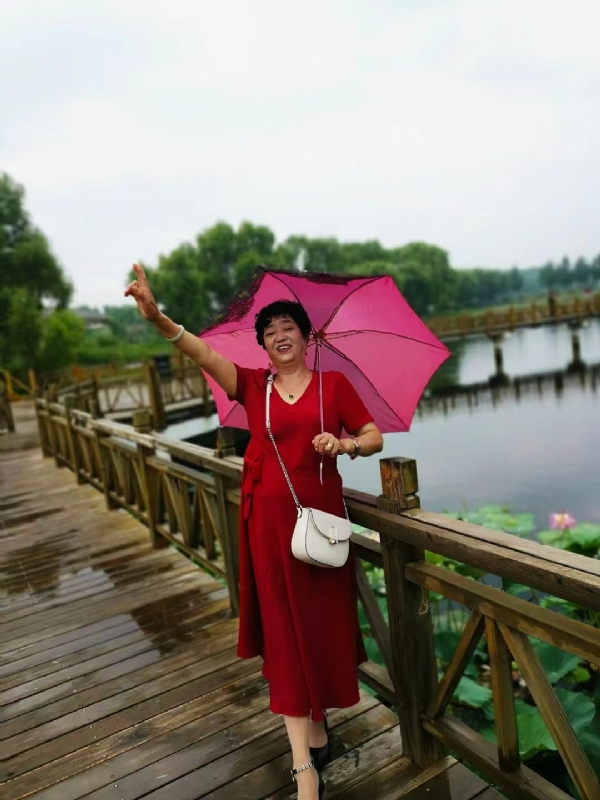 陈姐的第三张照片--梅州相亲服务中心