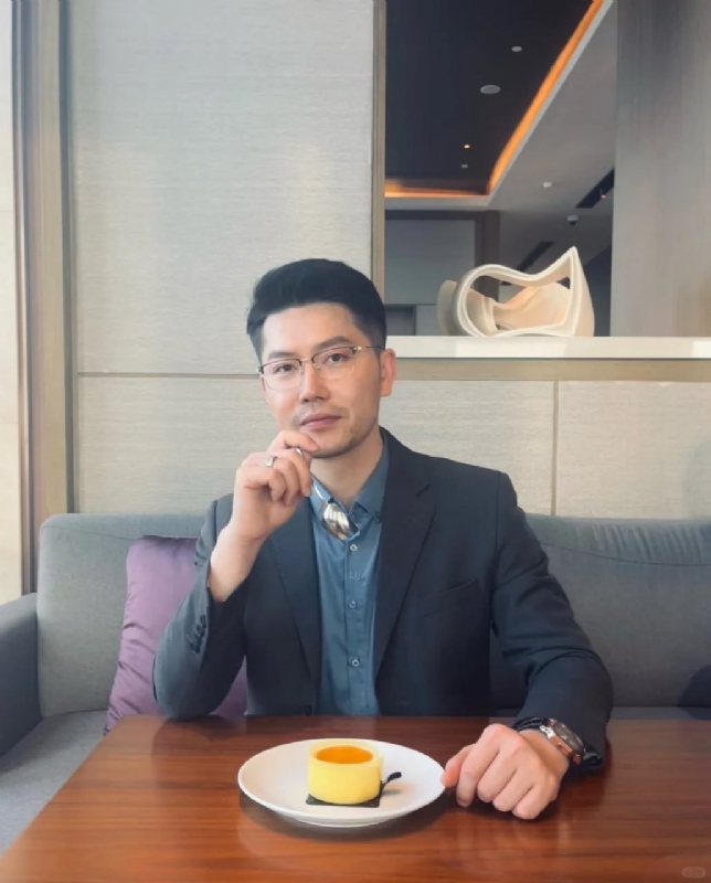 Aurora的第一张照片--梅州相亲服务中心