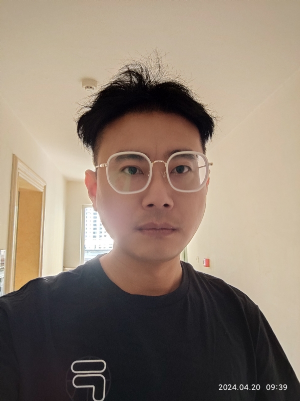 信带小李的第一张照片--梅州相亲服务中心