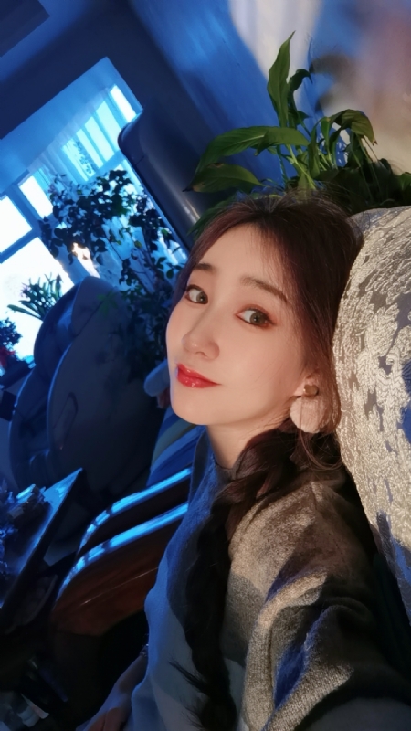 帕金森的猫的第一张照片--梅州相亲服务中心