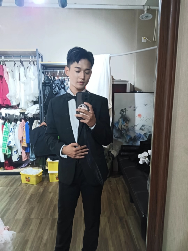 李梓宇的第一张照片--梅州相亲服务中心