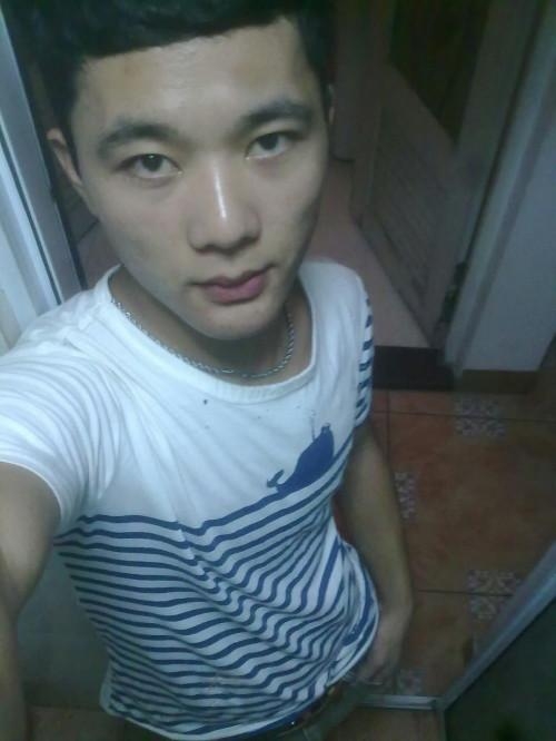 JJ的第三张照片--梅州相亲服务中心