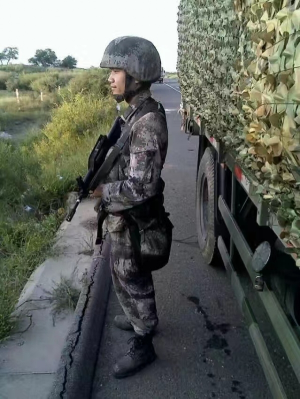 搬砖中的第一张照片--梅州相亲服务中心