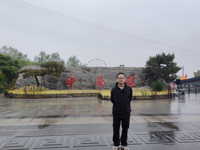 苏宾的第一张照片--梅州相亲服务中心