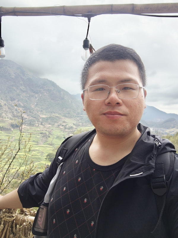 青山的第三张照片--梅州相亲服务中心