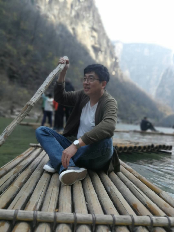 风被吹走了的第一张照片--梅州相亲服务中心