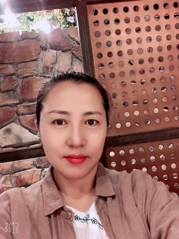 雲雲的第一张照片--梅州相亲服务中心