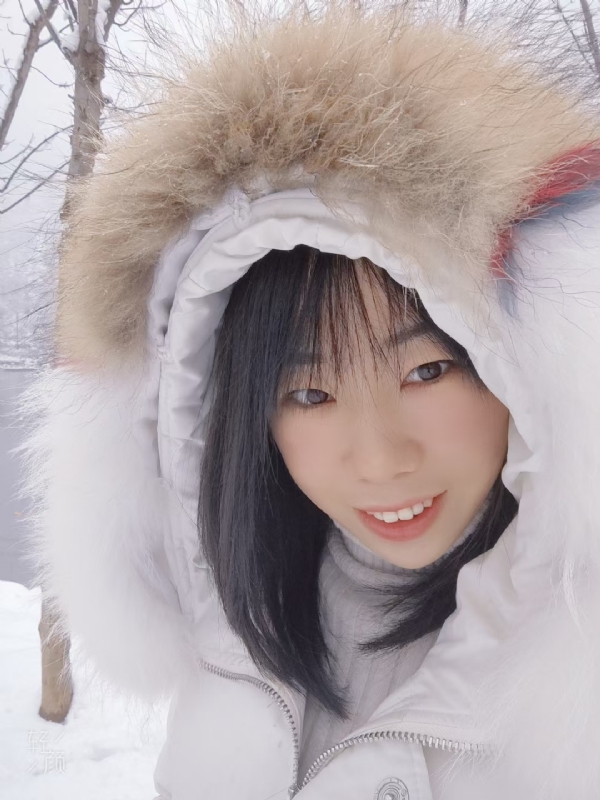 93年女会计的第一张照片--梅州相亲服务中心