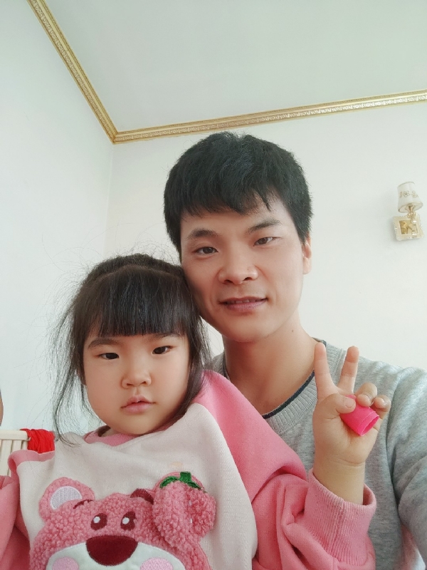 离异脱单的第一张照片--梅州相亲服务中心