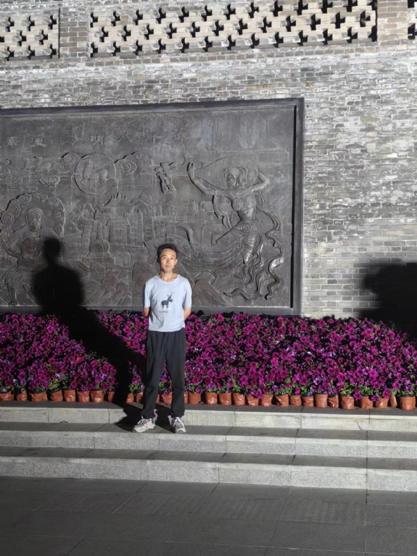 威风凛凛的第一张照片--梅州相亲服务中心