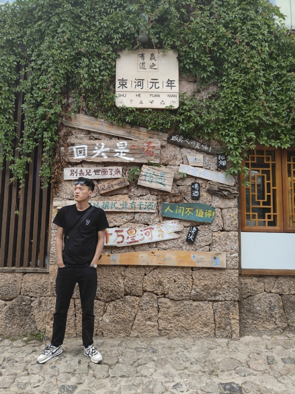 洛丿的第一张照片--梅州相亲服务中心