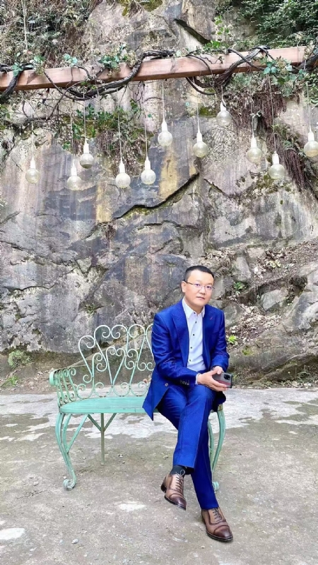 dikson的第一张照片--梅州相亲服务中心