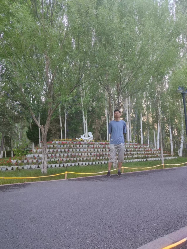 温默的第一张照片--梅州相亲服务中心