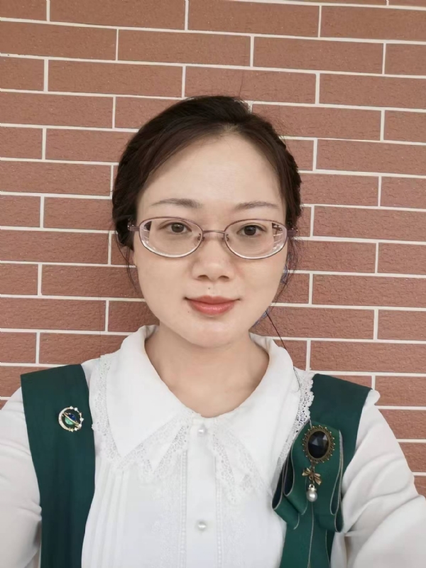 Lily的第一张照片--梅州相亲服务中心