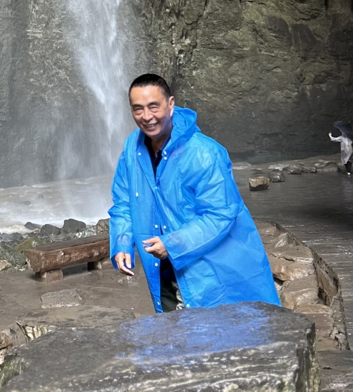 超爱英的第三张照片--梅州相亲服务中心