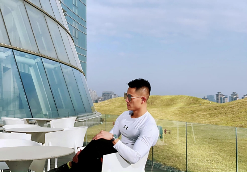 保家卫国的第二张照片--梅州相亲服务中心