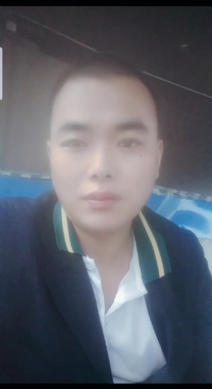 阳光男孩的第一张照片--梅州相亲服务中心