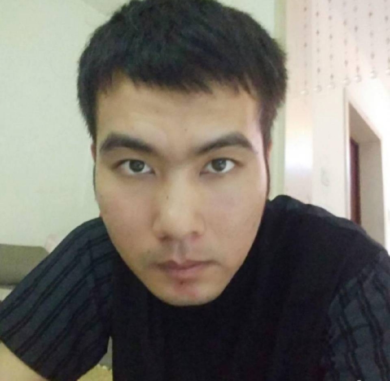 哭泣的小三的第四张照片--梅州相亲服务中心