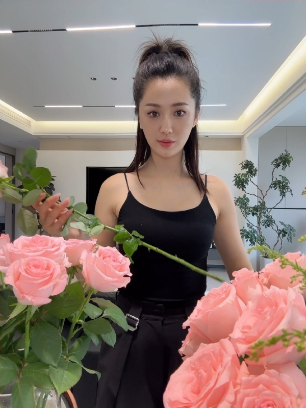 喜糖的第一张照片--梅州相亲服务中心