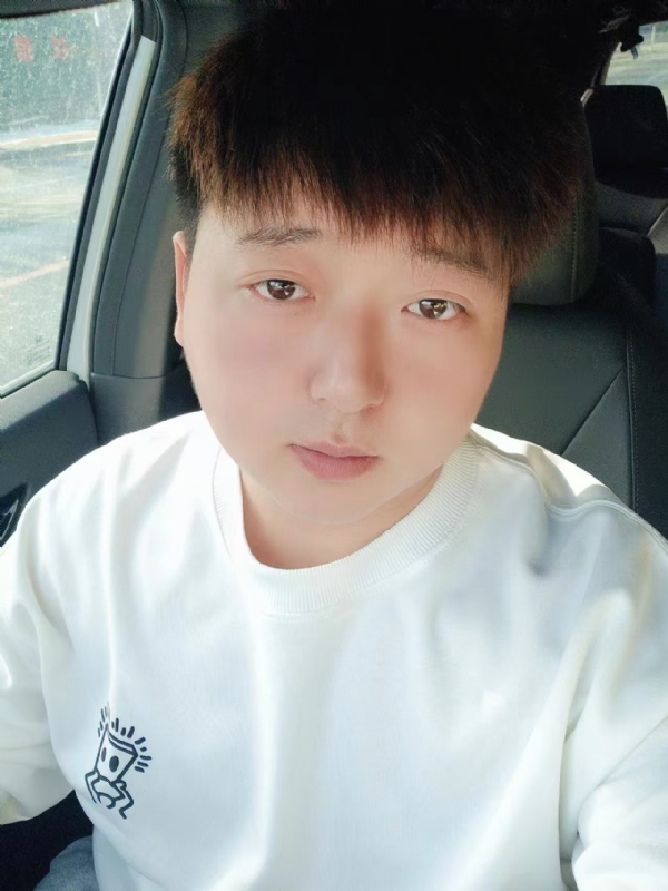 可乐加冰的第一张照片--梅州相亲服务中心