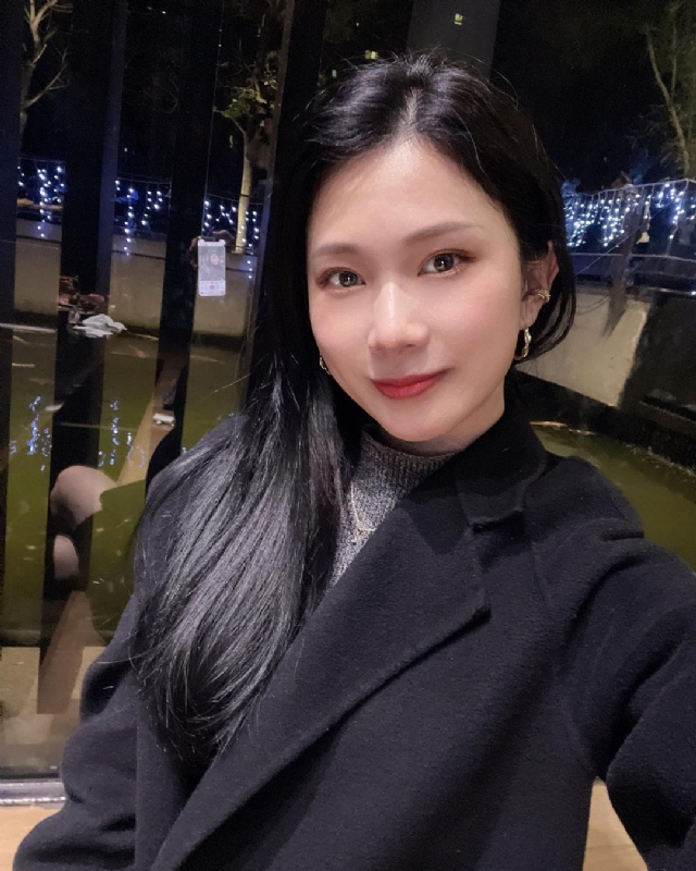 欣欣向荣的第一张照片--梅州相亲服务中心