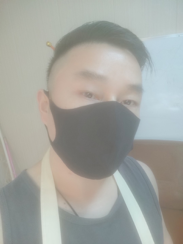 Poluk秦的第二张照片--梅州相亲服务中心